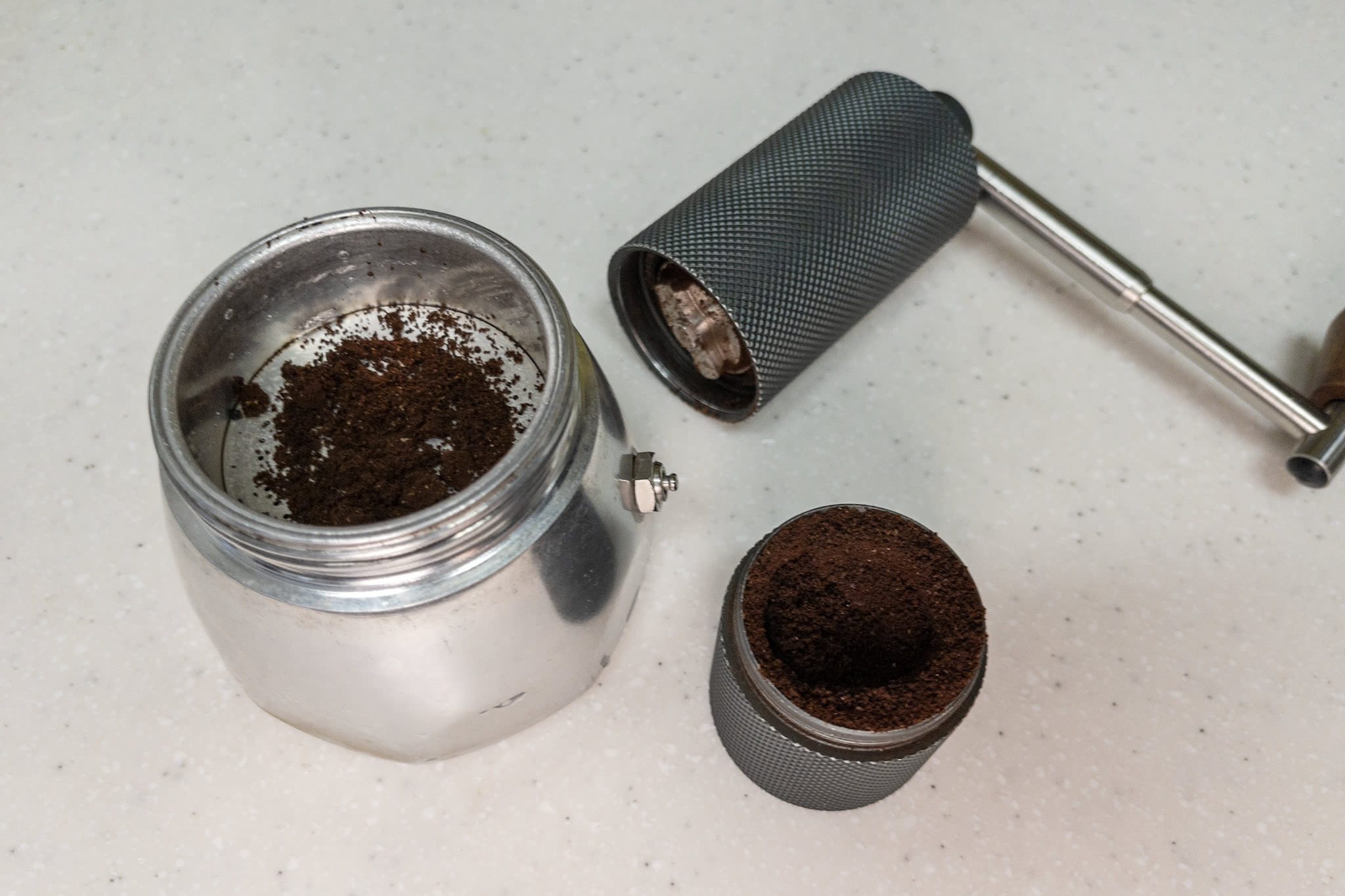 エスプレッソマシン モカエキスプレス マキネッタ ビアレッティ ブリッカ Bialetti Brikka ラテ