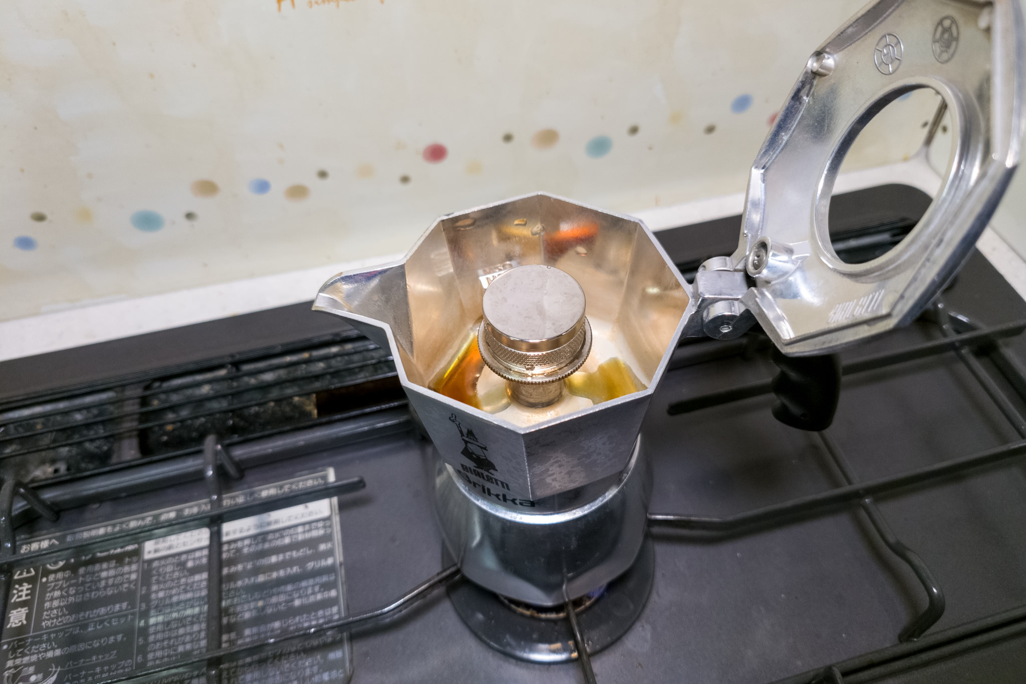 エスプレッソマシン モカエキスプレス マキネッタ ビアレッティ ブリッカ Bialetti Brikka ラテ